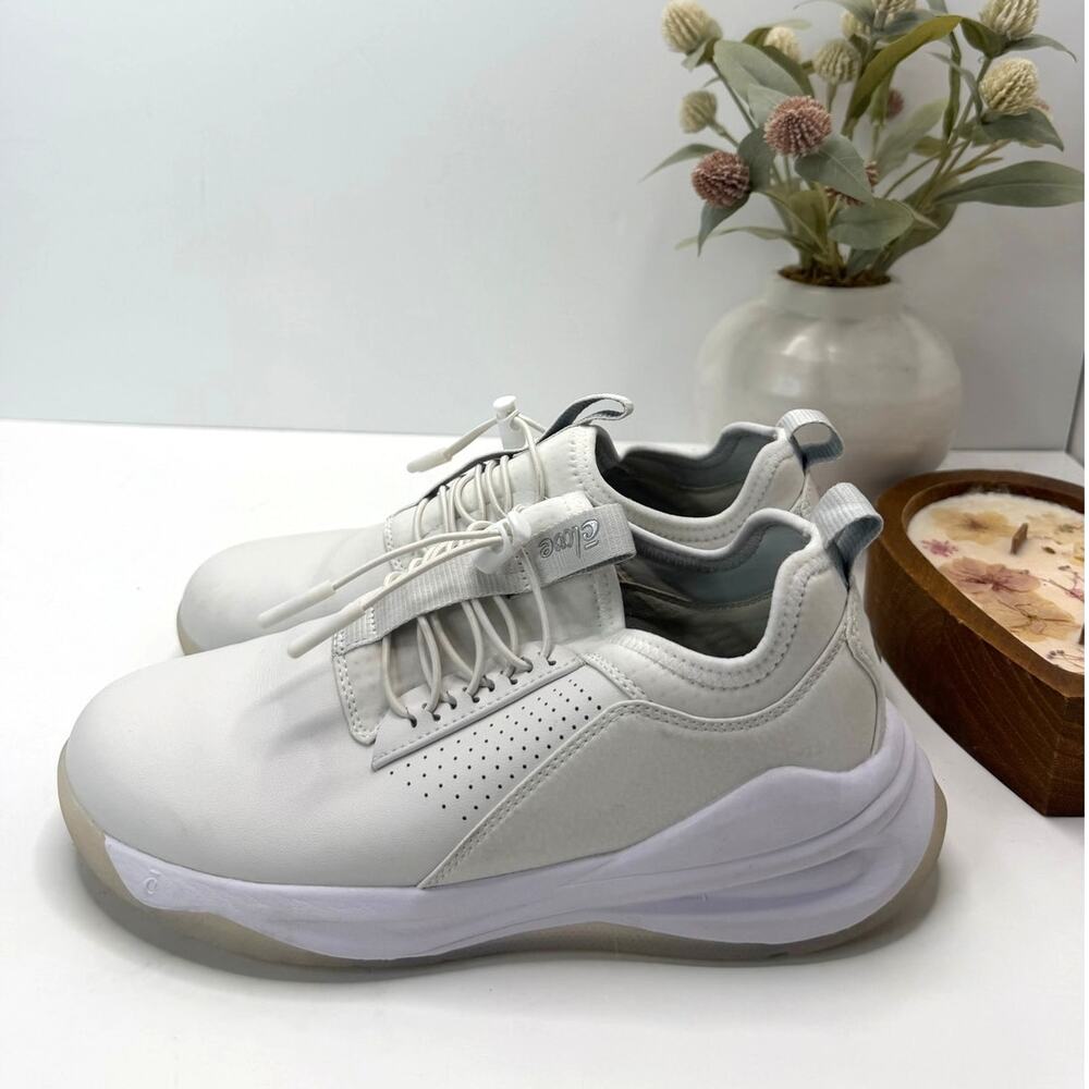 Clove Classic Nursing Sneaker Brilliant White Women 7.5 Healthcare Medical